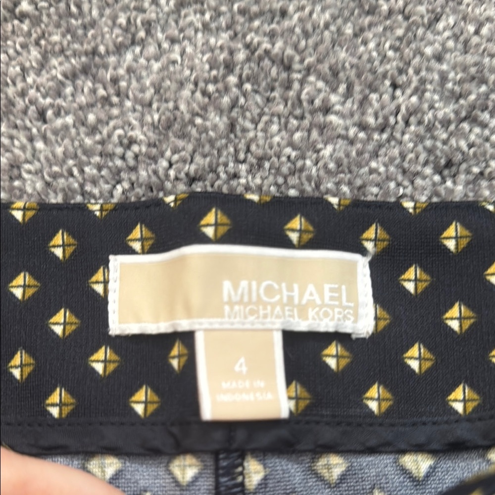 Michael Kors Black Pencil Skirt - Picture 2 of 7